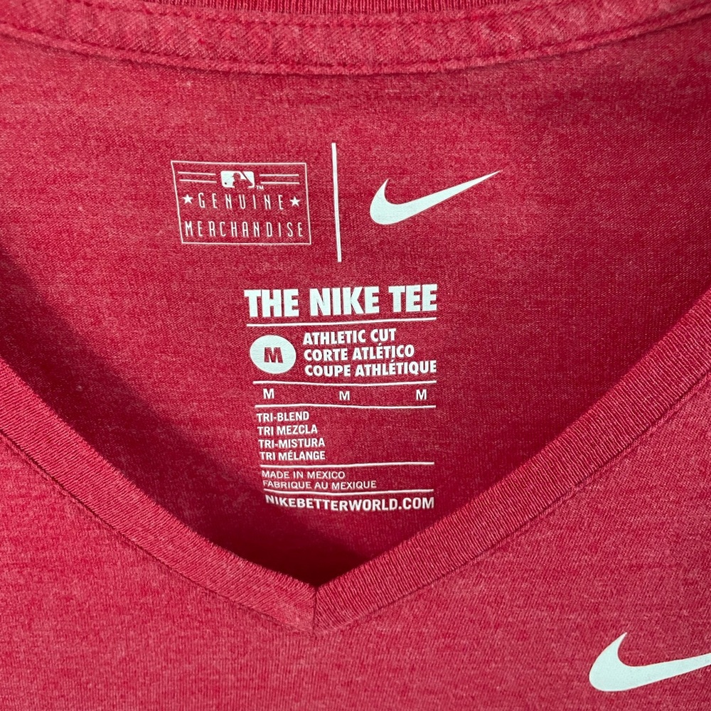Cincinnati Red’s Nike Tee - Picture 2 of 3